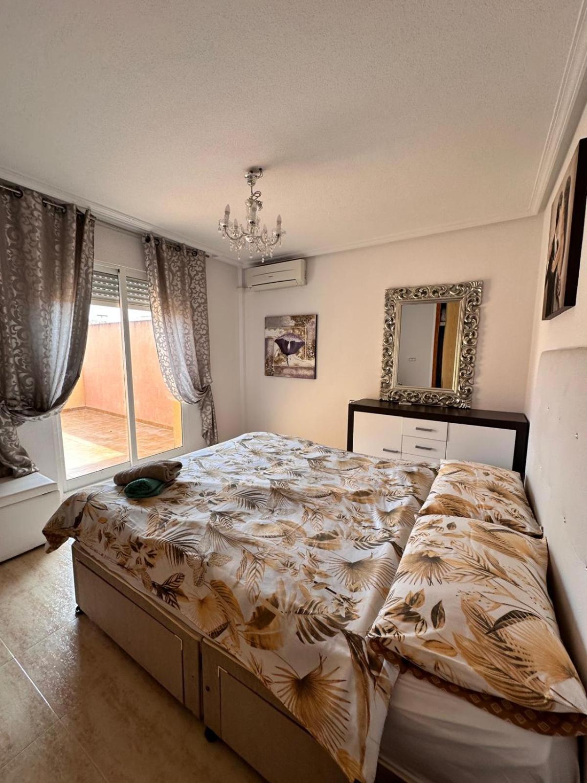 Nice 3 Bedroom Duplex Cabo Roig Orihuela Kültér fotó
